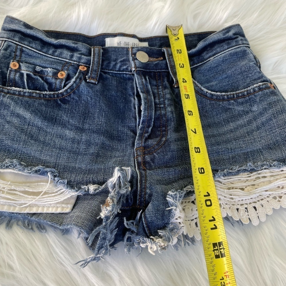 We the Free - Denim button-fly cut-off Avery shorts - size 24 - Picture 7 of 8